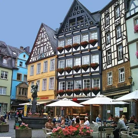 アパート Wohnen Ueber Den Daechern Der Cochemer Altstadt *